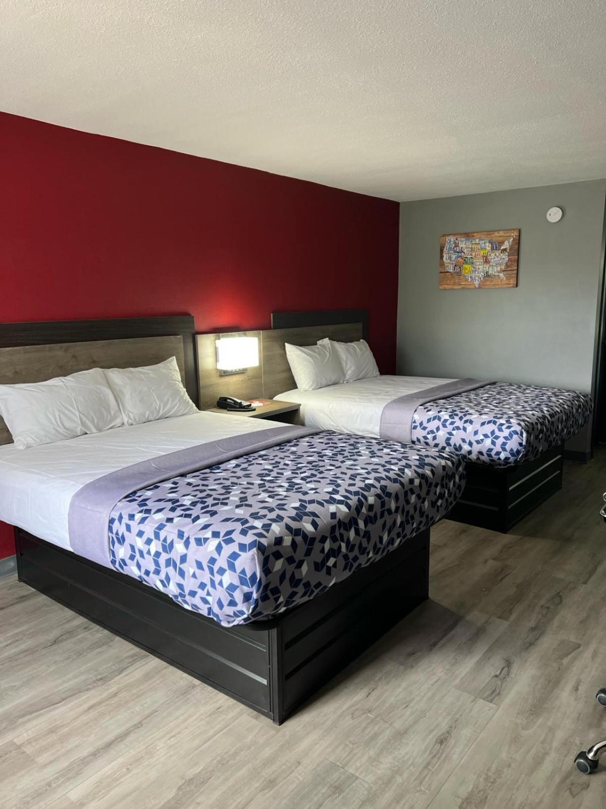 Econo Lodge Kennett Екстериор снимка